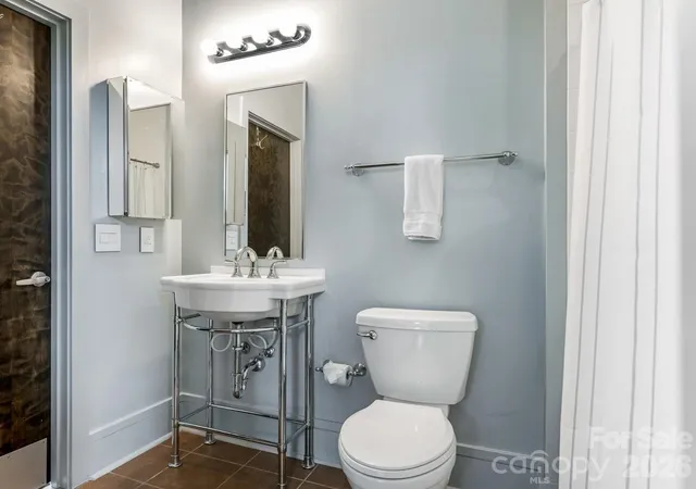 Homes for sale in Charlotte, NC | 1600 Fulton Avenue, Charlotte, NC 28205 | Houzeo