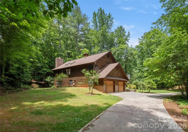 5th image of 11 Tree Top Dr, Arden, NC 28704 | MLS# 4390958