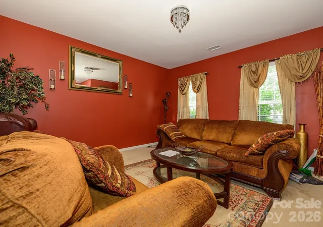 Photo 3 of Single family home for sale at 5424 Nightshade Oaks Dr, Charlotte, NC 28227 | MLS# 4390959 | Listing updated on 2026-08-10