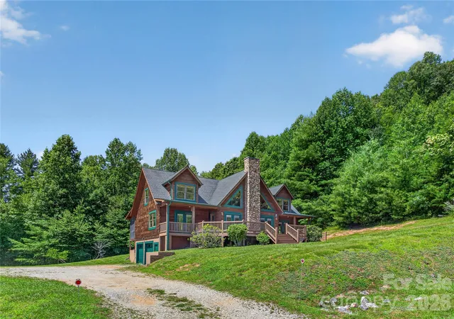 Homes for sale in Saluda, NC | 335 Whites Lake Blvd, Saluda, NC 28773 | MLS# 4390961