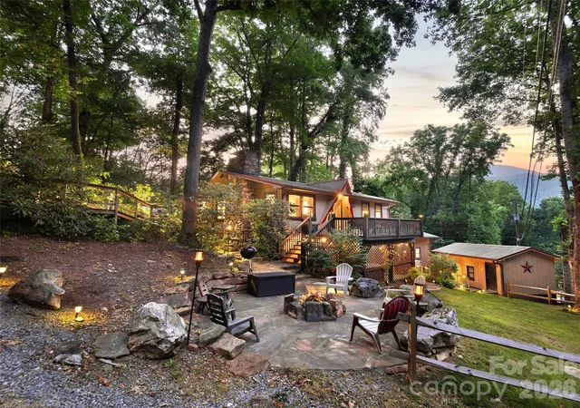 Photo 1 of Single family home for sale at 290 Dogwood Dr, Maggie Valley, NC 28751 | MLS# 4390974 | Listing updated on 2026-08-26