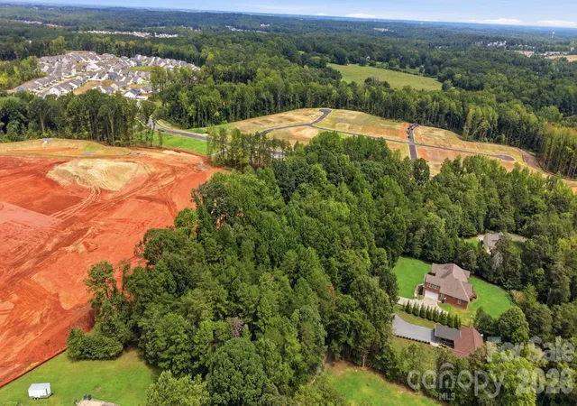 Photo 1 of Land for sale at 8300 Hickory Dr, Charlotte, NC 28215 | MLS# 4390984 | Listing updated on 2026-08-31