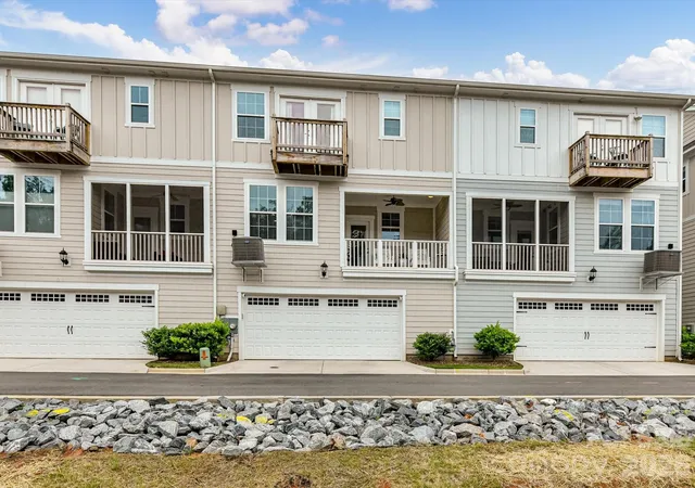 3rd image of 546 Amalfi Dr, Davidson, NC 28036 | MLS# 4390990