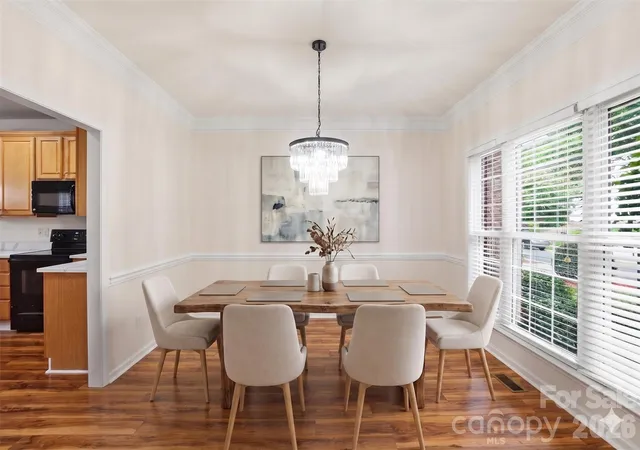 Photo 3 of Single family home for sale at 2940 Shady Reach Ln, Charlotte, NC 28214 | MLS# 4391013 | Listing updated on 2026-08-17