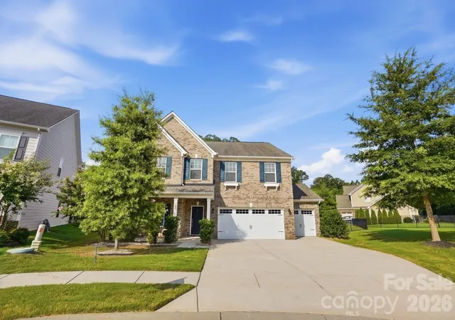 Photo 2 of Single family home for sale at 3537 Arnica Ct, Fort Mill, SC 29708 | MLS# 4391023 | Listing updated on 2026-09-22