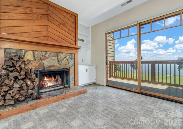 Homes for sale in Columbus, NC | 2881 White Oak Mountain Rd, Columbus, NC 28722