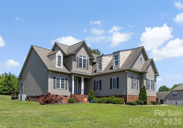 Homes for sale in Dallas, NC | 816 Springs Rd, Dallas, NC 28034 | MLS# 4391040