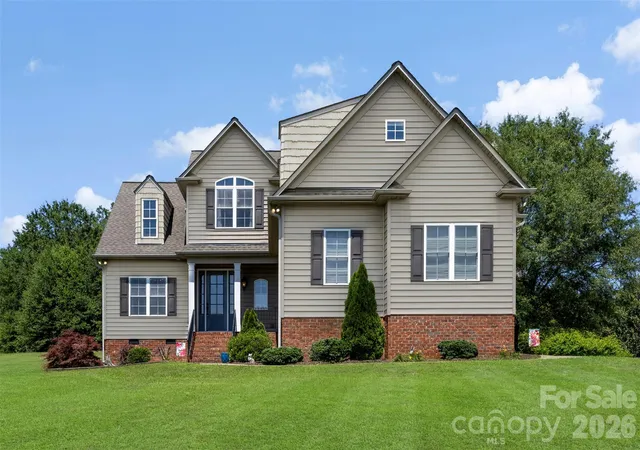 Homes for sale in Dallas, NC | 816 Springs Rd, Dallas, NC 28034 | MLS# 4391040