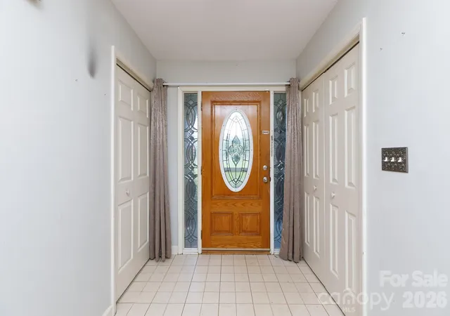 Photo 2 of Single family home for sale at 1933 Pleasant Rd, Fort Mill, SC 29708 | MLS# 4391057 | Listing updated on 2026-07-08