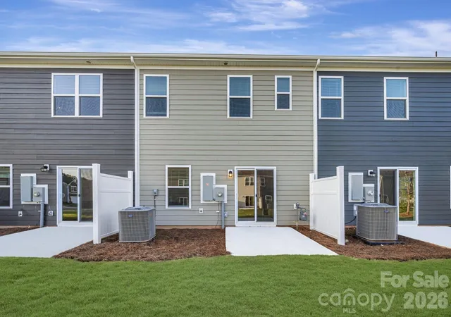 Photo 2 of Townhouse for sale at 2694 Yeager Dr Nw, Concord, NC 28027 | MLS# 4391059 | Listing updated on 2026-09-30