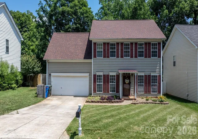 Photo 1 of Single family home for sale at 118 Devon Forest Dr, Mooresville, NC 28115 | MLS# 4391077 | Listing updated on 2026-09-02