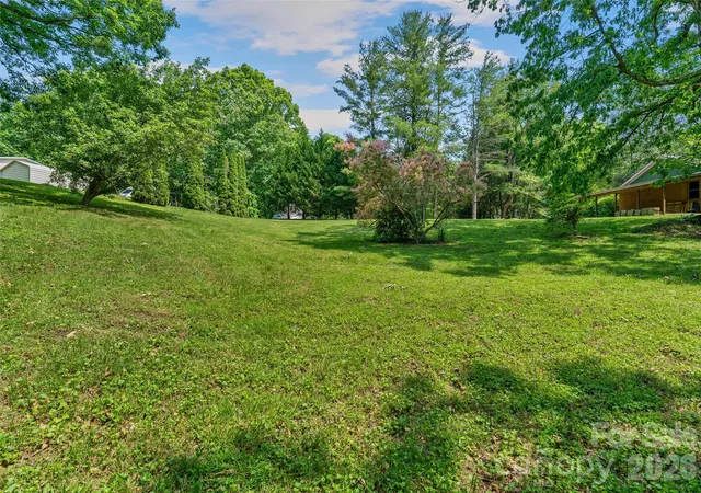 Photo 3 of Land for sale at 18 Luckenbach Dr, Fairview, NC 28730 | MLS# 4391122 | Listing updated on 2026-07-01