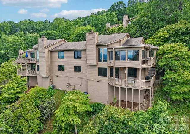 48th image of 138 Woodbridge Dr, Hendersonville, NC 28739 | MLS# 4391133