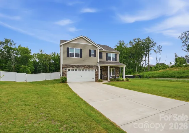 Homes for sale in Mount Holly, NC | 3652 Azalea Ridge Dr, Mount Holly, NC 28120 | MLS# 4391136