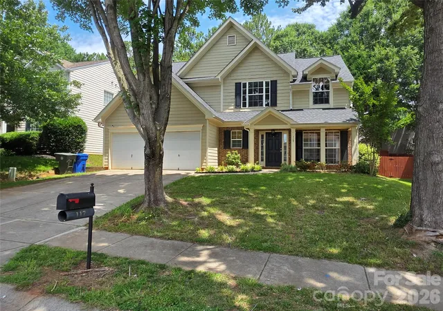 Photo 1 of Single family home for sale at 117 S Audubon Ave, Mooresville, NC 28117 | MLS# 4391183 | Listing updated on 2026-10-01