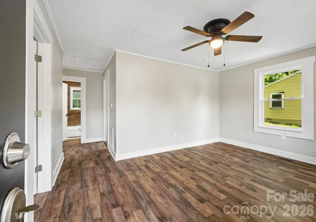 Photo 4 of Sale Pending at 701 N Scruggs St, Gastonia, NC 28052 | MLS# 4391238 | Listing updated on 2026-10-04