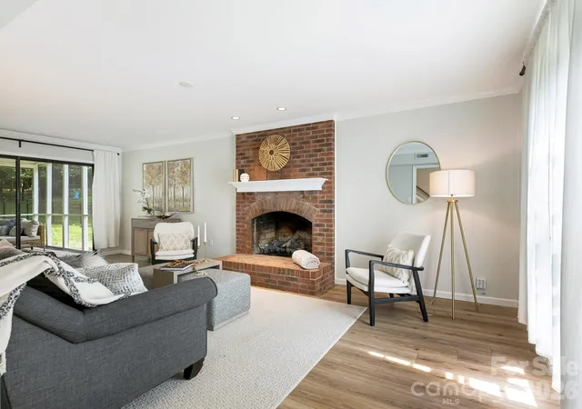 4th image of 11510 Painted Tree Rd, Charlotte, NC 28226 | MLS# 4391290