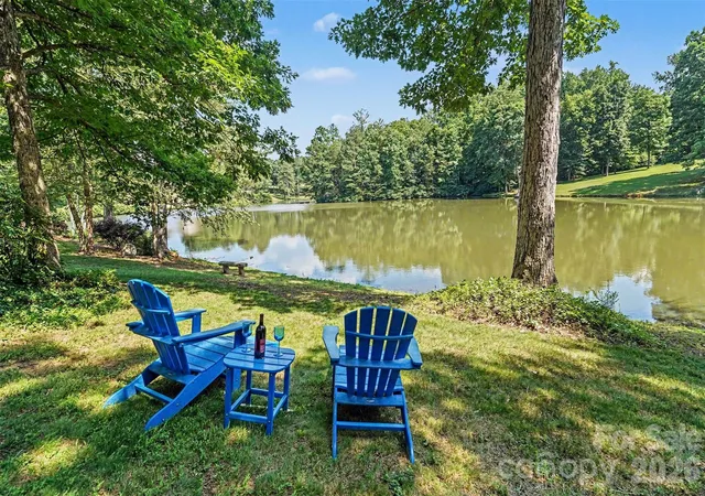 Homes for sale in Statesville, NC | 162 Twin Lakes Dr, Statesville, NC 28625 | MLS# 4391300