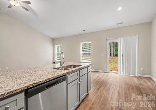 Photo 4 of Single family home for sale at 1029 Culver Spring Way, Charlotte, NC 28215 | MLS# 4391324 | Listing updated on 2026-08-09