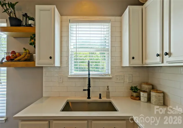 3rd image of 304 Boysenberry Dr, China Grove, NC 28023 | MLS# 4391338