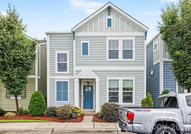 2nd image of 808 Lyndon Station Dr, Pineville, NC 28134 | MLS# 4391345