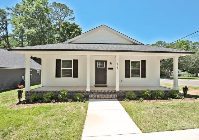 Photo 1 of Single family home for sale at 202 Old Rockwell Rd, China Grove, NC 20823 | MLS# 4391349 | Listing updated on 2026-09-20