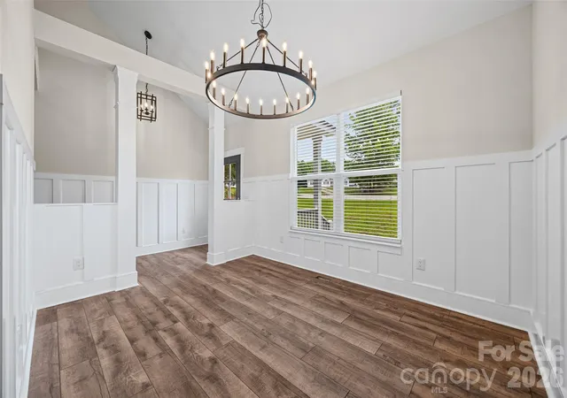 Photo 3 of Single family home for sale at 925 Loganberry Ln, York, SC 29745 | MLS# 4391387 | Listing updated on 2026-09-30