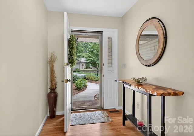 2nd image of 1820 Riverview Ct, Hendersonville, NC 28739 | MLS# 4391402