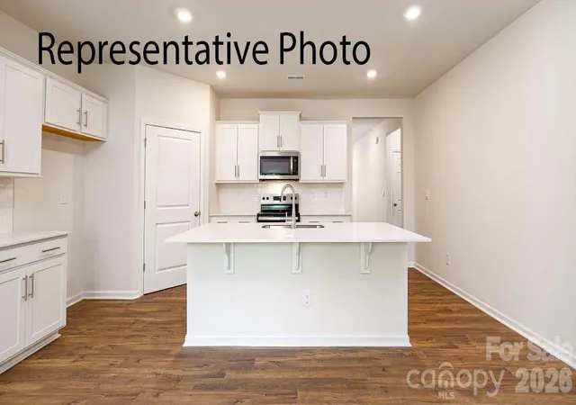 Photo 2 of Single family home for sale at 7855 Old Brk Rd, Sherrills Ford, NC 28673 | MLS# 4391445 | Listing updated on 2026-09-20