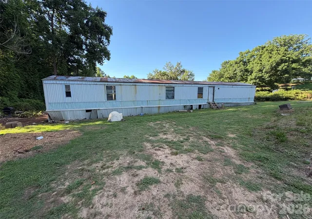 Photo 1 of Single family home for sale at 171 Ridley St, Marion, NC 28752 | MLS# 4391495 | Listing updated on 2026-07-09
