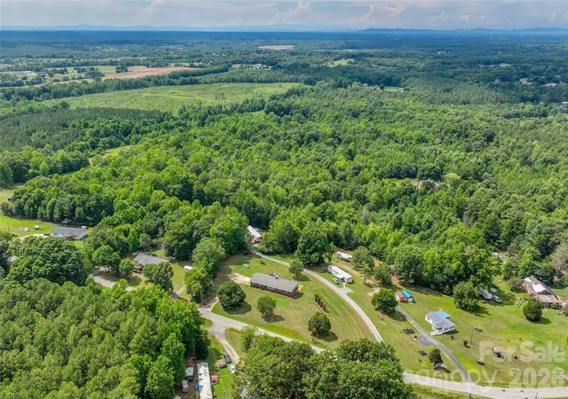 Photo 5 of Multi family home for sale at 114 Jason Dr, Blacksburg, SC 29702 | MLS# 4391508 | Listing updated on 2026-07-28