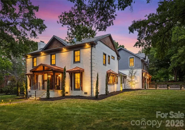 Photo 1 of Single family home for sale at 2919 Colony Rd, Charlotte, NC 28211 | MLS# 4391510 | Listing updated on 2026-09-13