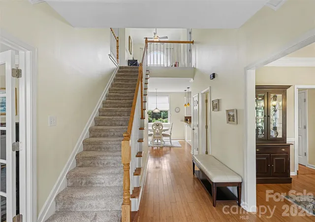 Photo 4 of Single family home for sale at 104 Southern Cross Ln, Matthews, NC 28105 | MLS# 4391512 | Listing updated on 2026-09-22