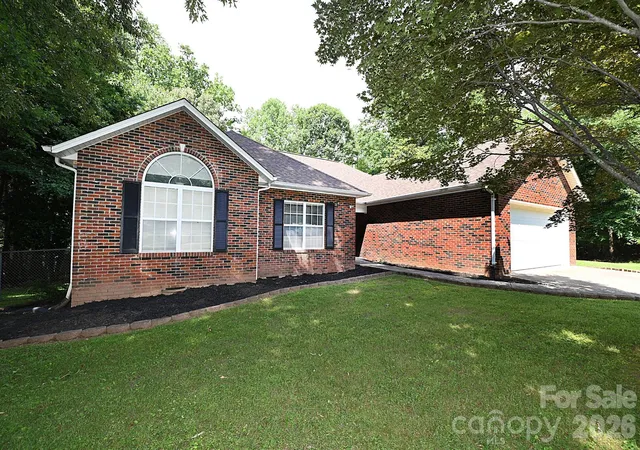 3rd image of 1035 E 24Th St, Newton, NC 28658 | MLS# 4391518