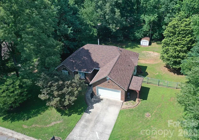 1st image of 1035 E 24th St, Newton, NC 28658 | MLS# 4391518