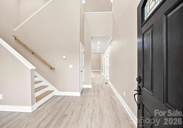 Photo 4 of Single family home for sale at 135 Elmwood Rd, Statesville, NC 28625 | MLS# 4391548 | Listing updated on 2026-09-25