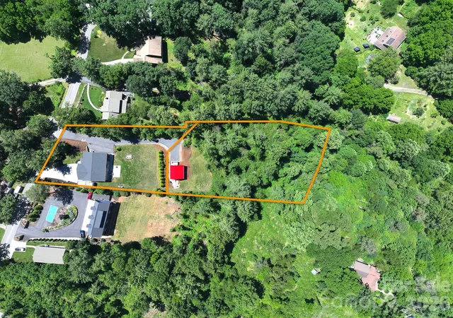 39th image of 154 & 156 Dogwood Dr, Weaverville, NC 28787 | MLS# 4391559