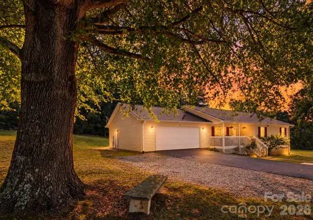 Single family home for sale at 5 Harrison Hl Rd, Swannanoa, NC 28778 | MLS# 4391617