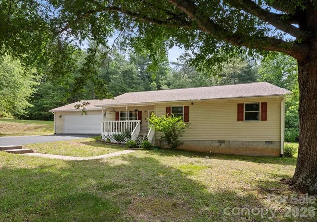 Homes for sale in Swannanoa, NC | 5 Harrison Hill Rd, Swannanoa, NC 28778 | MLS# 4391617