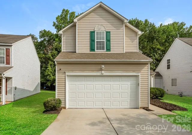 Photo 1 of Single family home for sale at 11003 Pointer Ridge Dr, Charlotte, NC 28214 | MLS# 4391624 | Listing updated on 2026-09-01