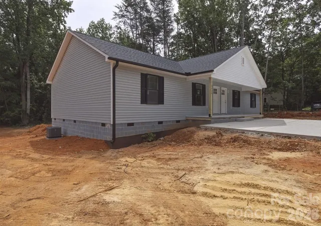 Homes for sale in Maiden, NC | 3429 & 3431 Fostall Ln, Maiden, NC 28650 | MLS# 4391663