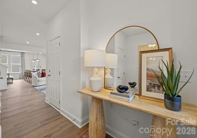Photo 3 of Townhouse for sale at 2218 Gladwyne Pl, Charlotte, NC 28269 | MLS# 4391664 | Listing updated on 2026-10-02