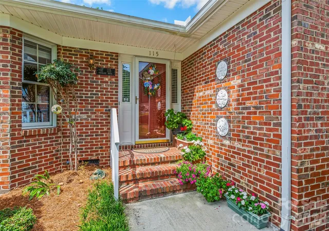 5th image of 115 Woodland Dr, Salisbury, NC 28146 | MLS# 4391796
