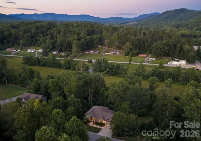 3rd image of 121 Still Water Ln, Fletcher, NC 28732 | MLS# 4391813