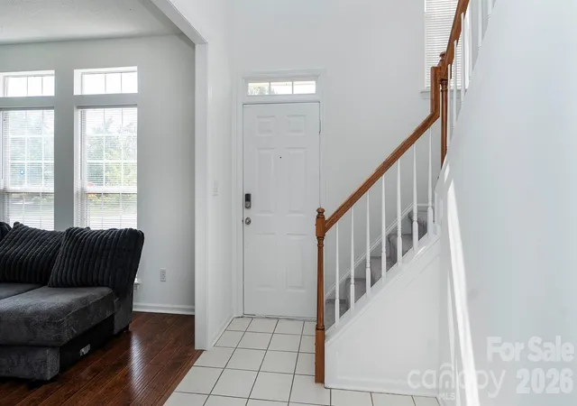Photo 3 of Single family home for sale at 11807 Song Sparrow Ln, Charlotte, NC 28269 | MLS# 4391821 | Listing updated on 2026-07-17
