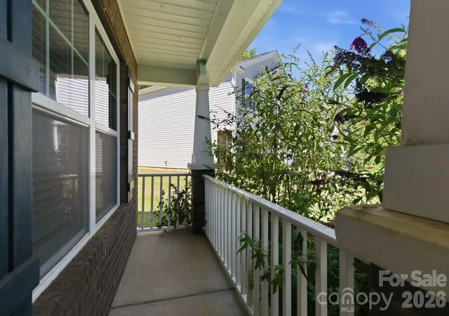 Photo 3 of Single family home for sale at 5904 Ellimar Fld Ln, Charlotte, NC 28215 | MLS# 4391881 | Listing updated on 2026-06-12