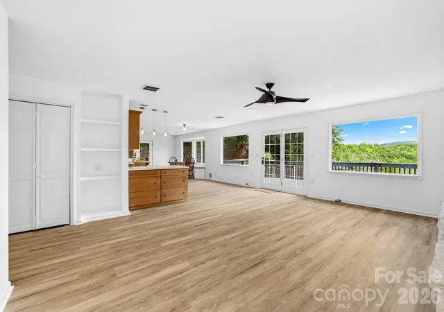 Photo 4 of Single family home for sale at 270 Blake Branch Rd, Sylva, NC 28779 | MLS# 4391908 | Listing updated on 2026-07-27