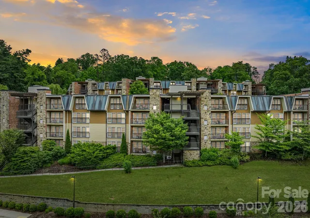 Homes for sale in Asheville, NC | 301 Bowling Park Rd, Asheville, NC 28803 | MLS# 4391933