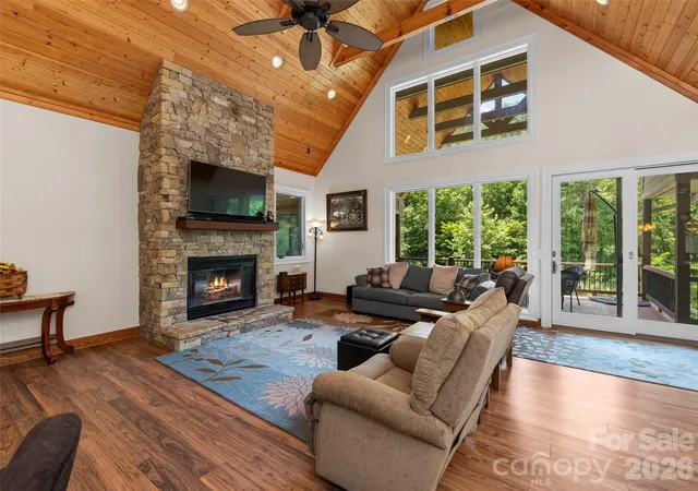 4th image of 40 Shining Rock Dr, Canton, NC 28716 | MLS# 4391939