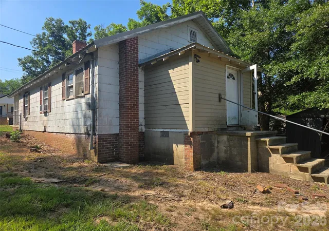 Homes for sale in Great Falls, SC | 10 Wilson Ave, Great Falls, SC 29055 | MLS# 4391998